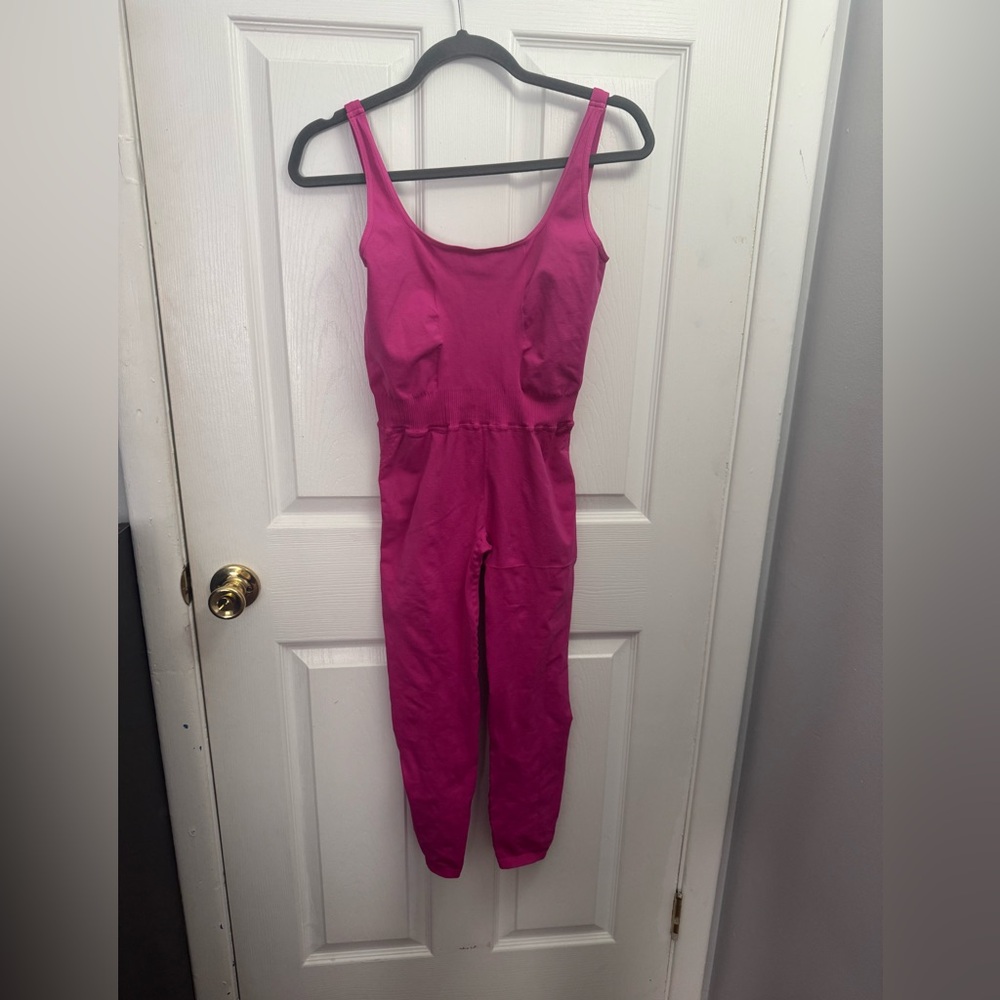 Pink Sleeveless Jumpsuit‎